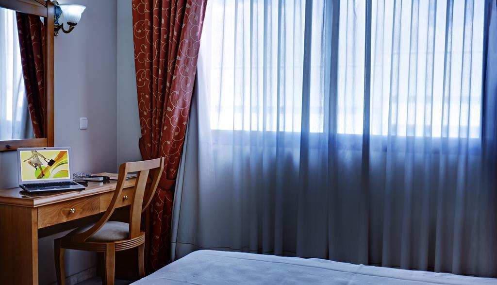 Hotel Tocina Business Albolote Pokój zdjęcie